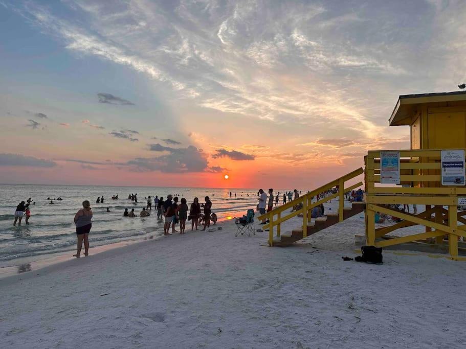 Sunshine Home And Romantic Vacation Sarasota Exterior foto